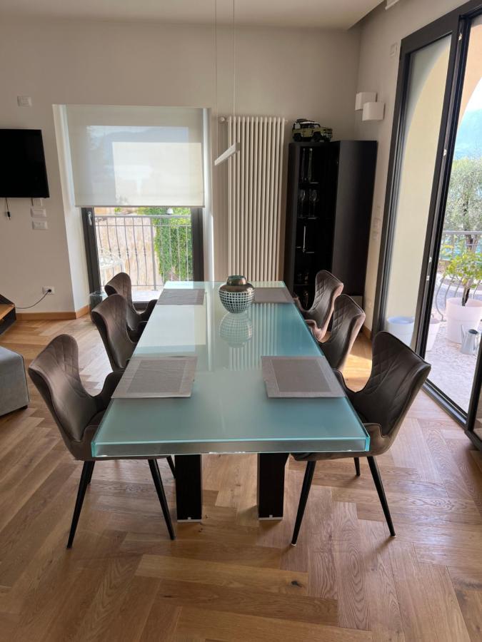 Suite La Castellana Torri Del Benaco Extérieur photo