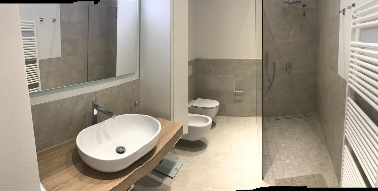 Suite La Castellana Torri Del Benaco Extérieur photo