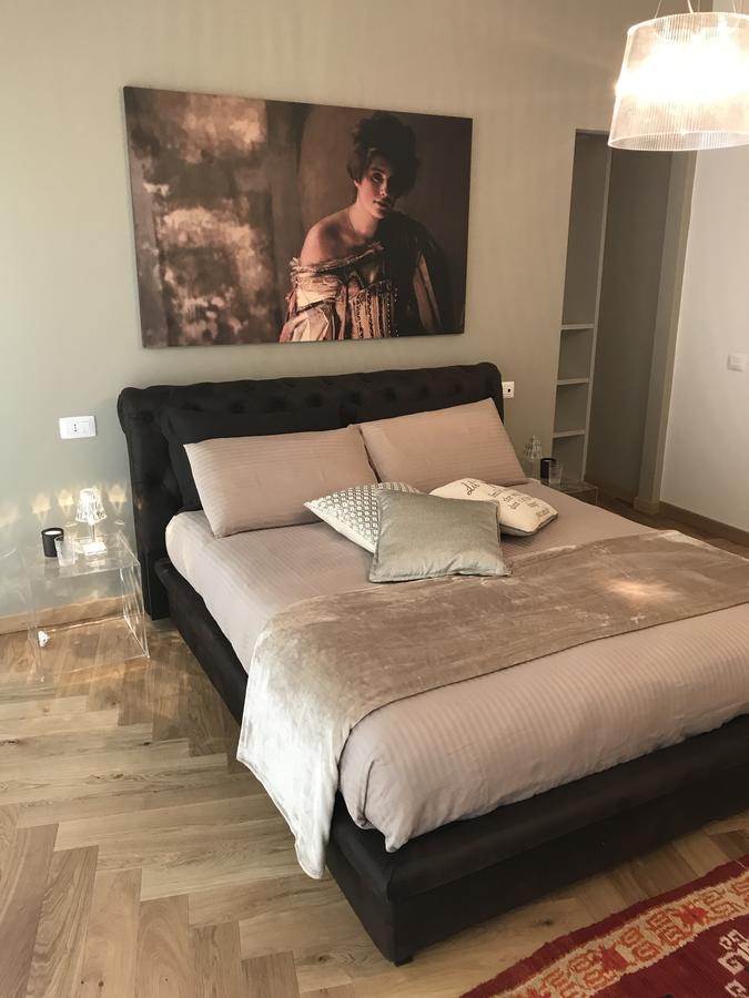 Suite La Castellana Torri Del Benaco Extérieur photo